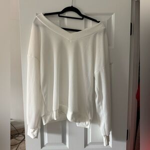 White Womens V neck Crewneck